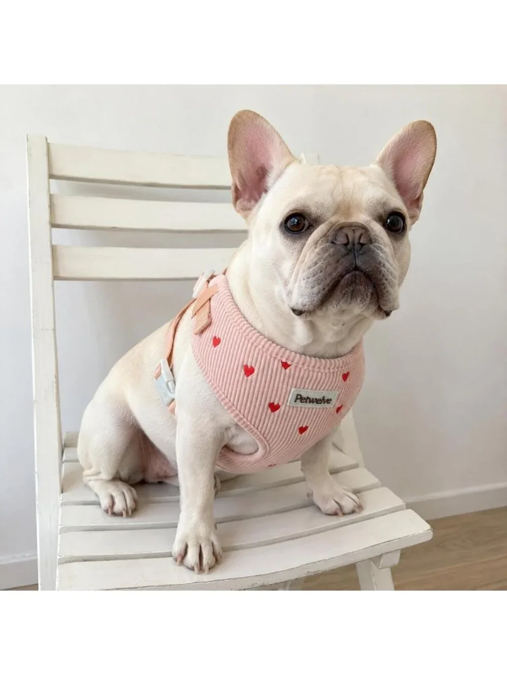 Medium No-Pull Dog Harness with Embroidered Heart - Pink Pet Vest for Comfort